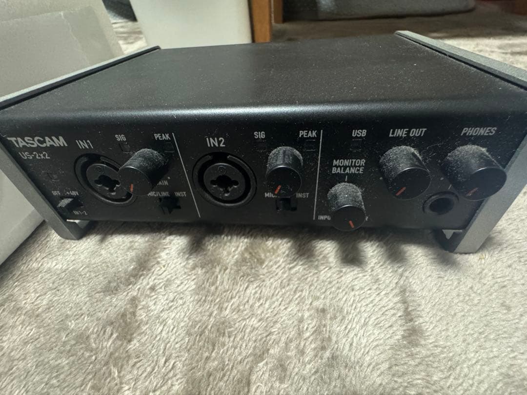 TASCAM US-2x2 USBオーディオインターフェイス【ケーブル付】