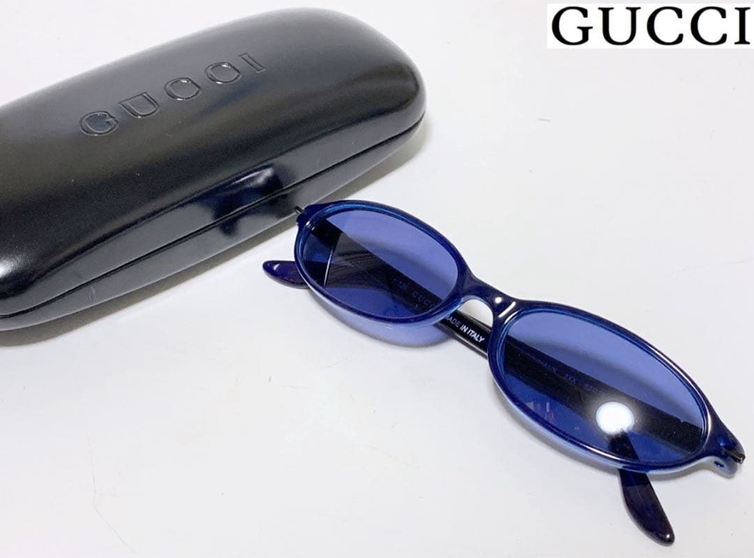 GUCCI ブルーサングラス ケース付き
