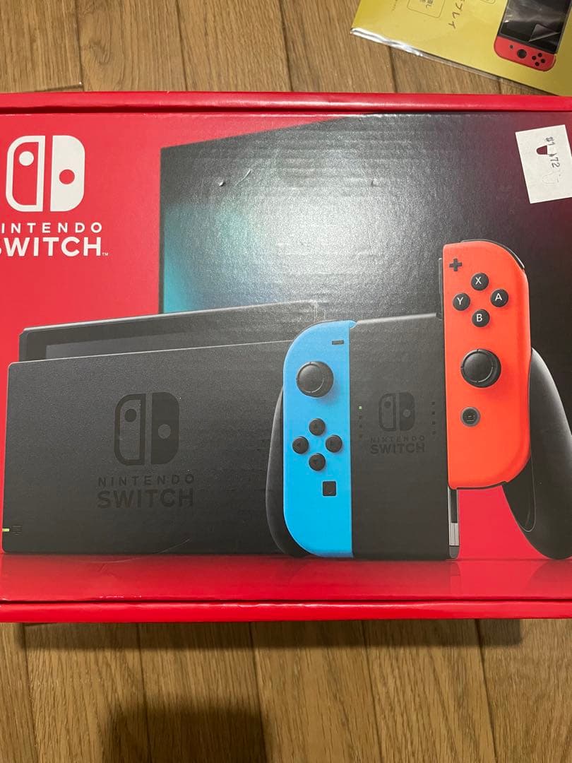 新品未使用Nintendo Switch 本体　保護フィルム付き
