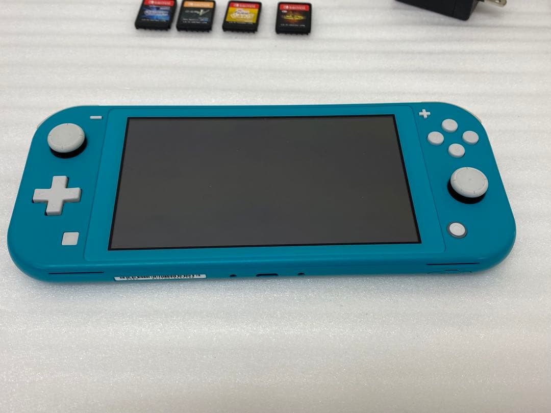 3-2584 Nintendo SwitchLiteターコイズ　＋　ソフト5点
