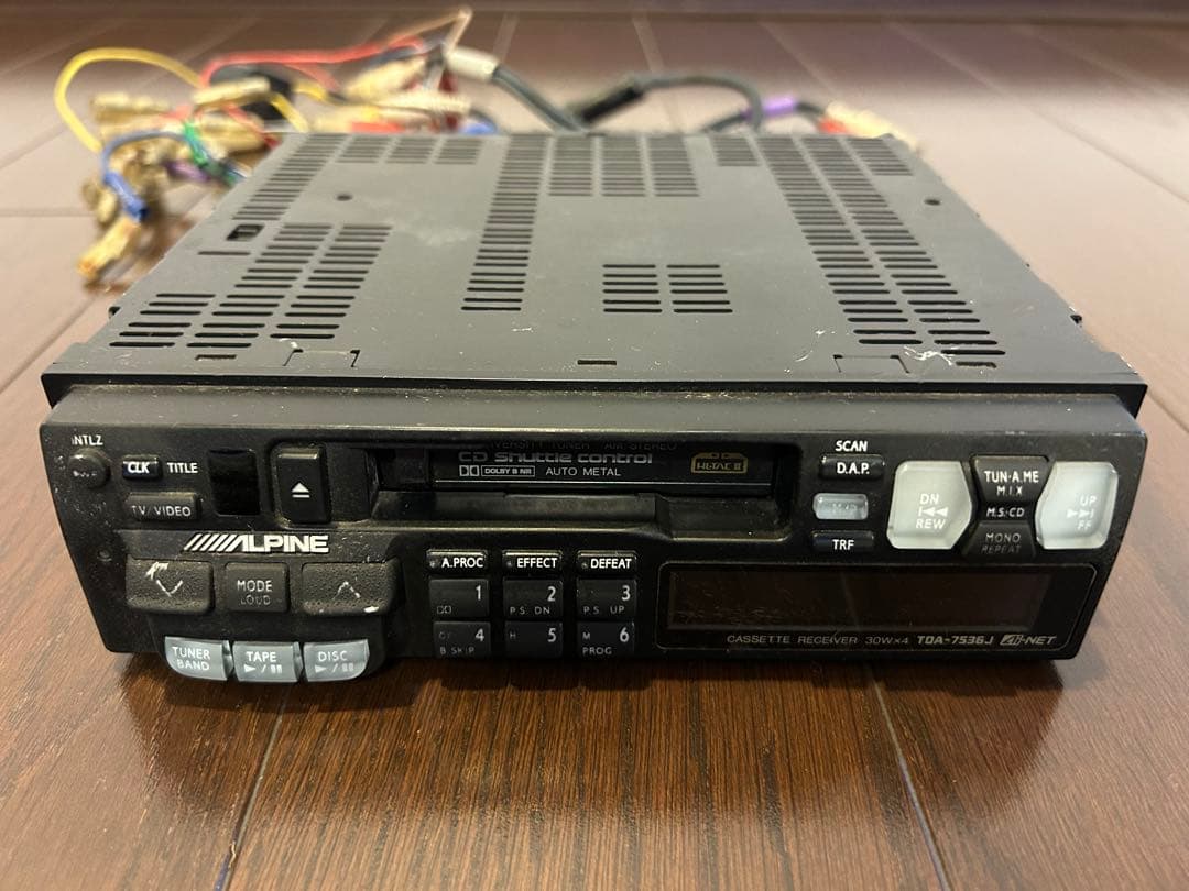 ALPINE TDA-7536J ヘッドユニット