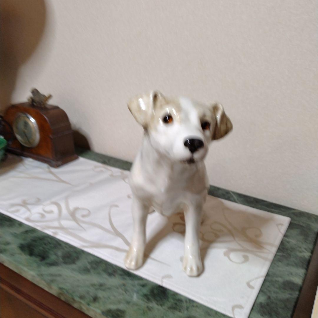 ウィンスタンレイの犬の置物