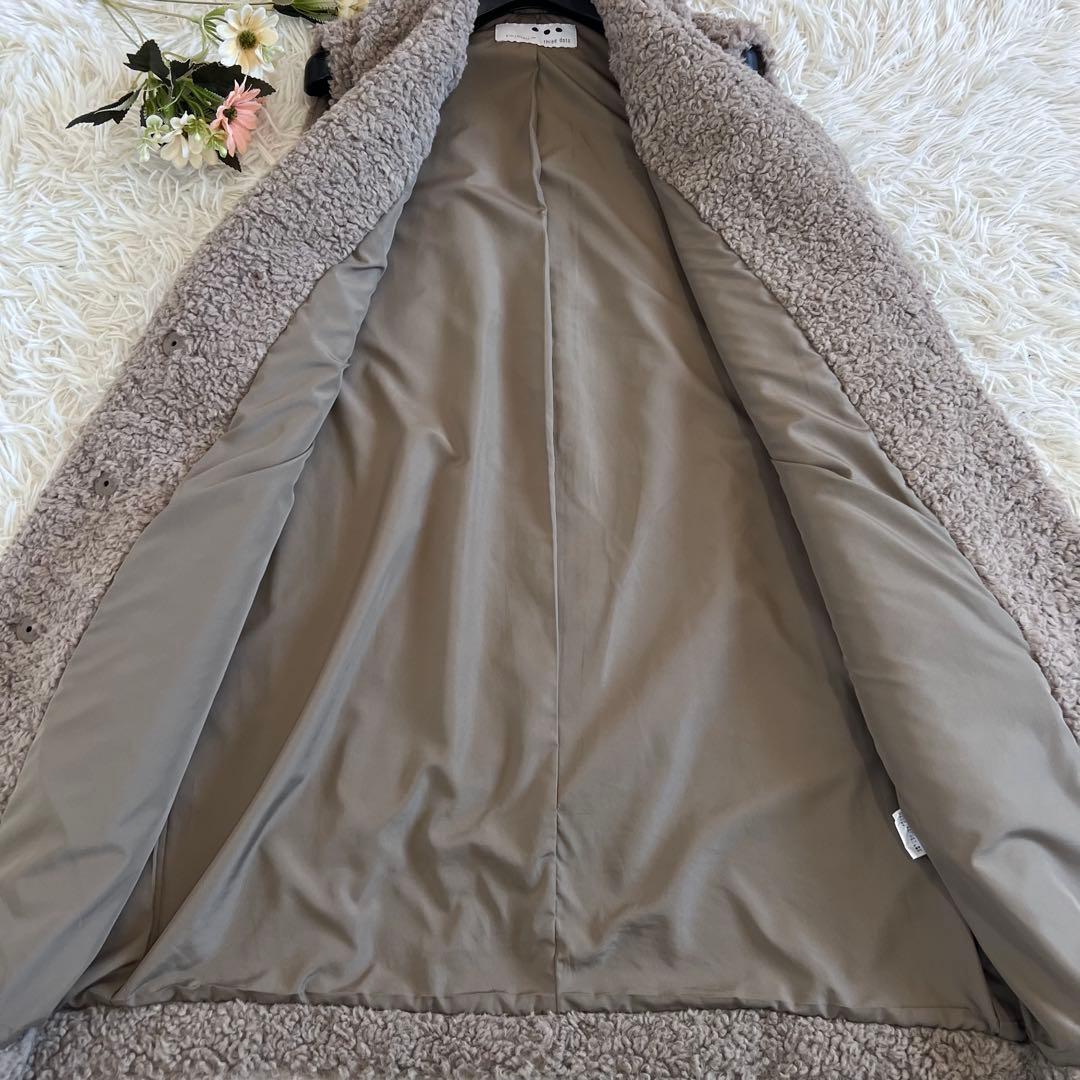 three dots スリードッツ プードル ボア テーラード ベスト ベージュ