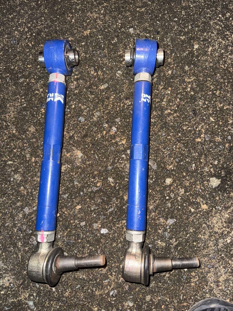 メーガンレーシング　アッパーアーム　クラウン等