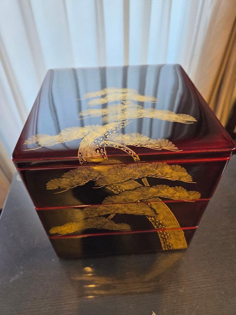 漆器セット 沈金老松 3段重箱　屠蘇器セット