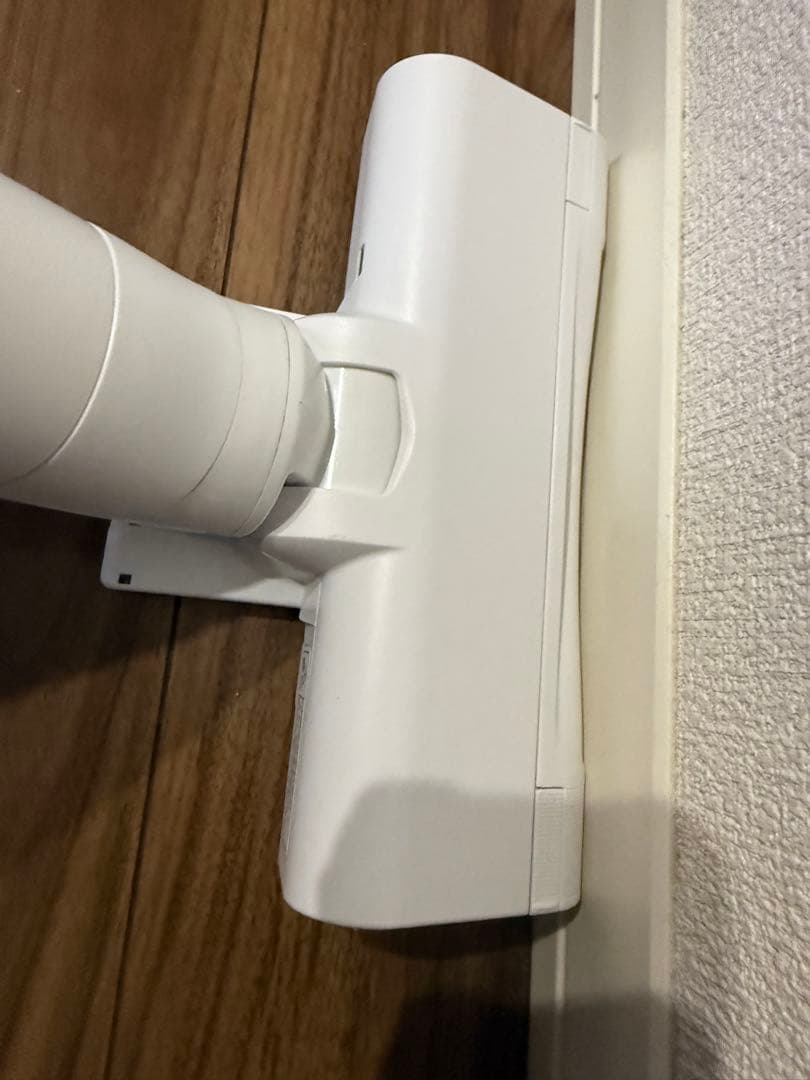 売り切り　Panasonic スティッククリーナー MC–NS100K