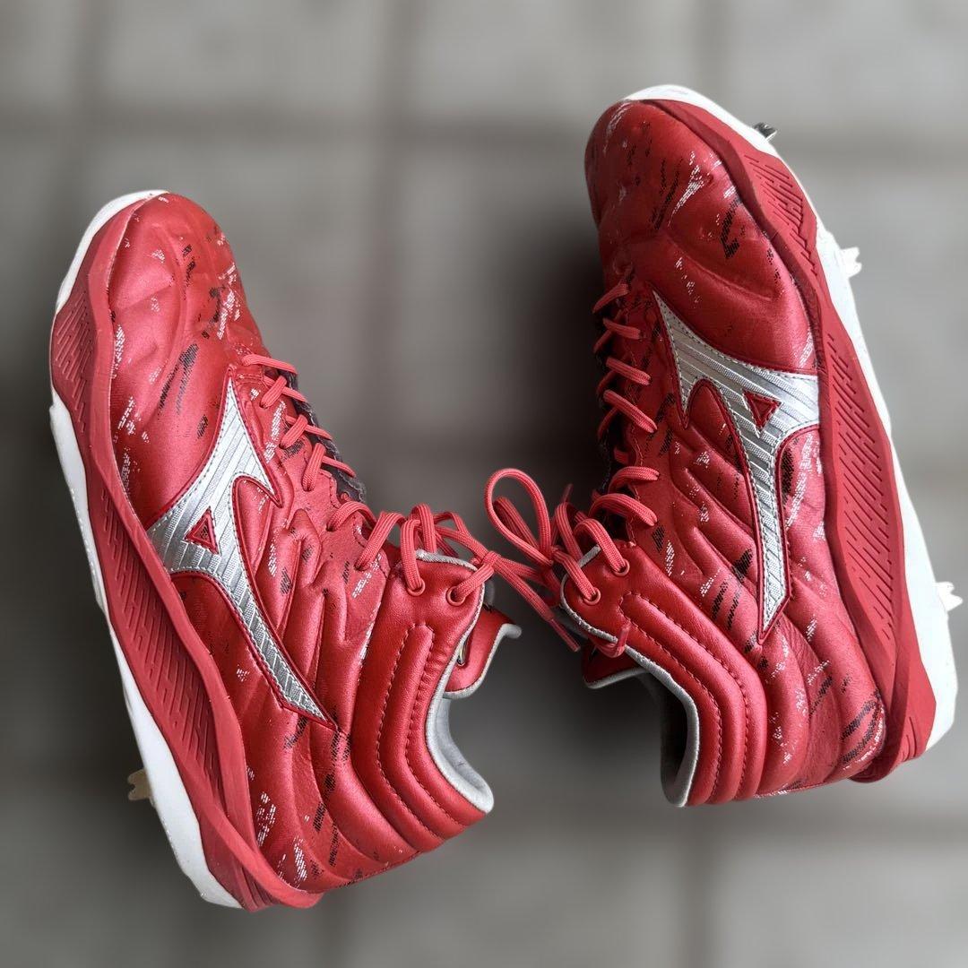 クッションレボプロ　ミズノプロ　ミドルカット