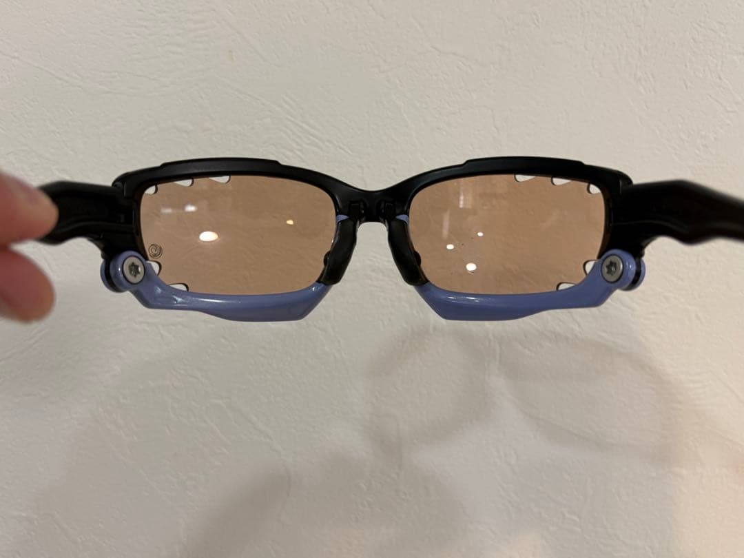 OAKLEY カスタムJAWBONE 調光レンズ+純正レンズ3枚付属