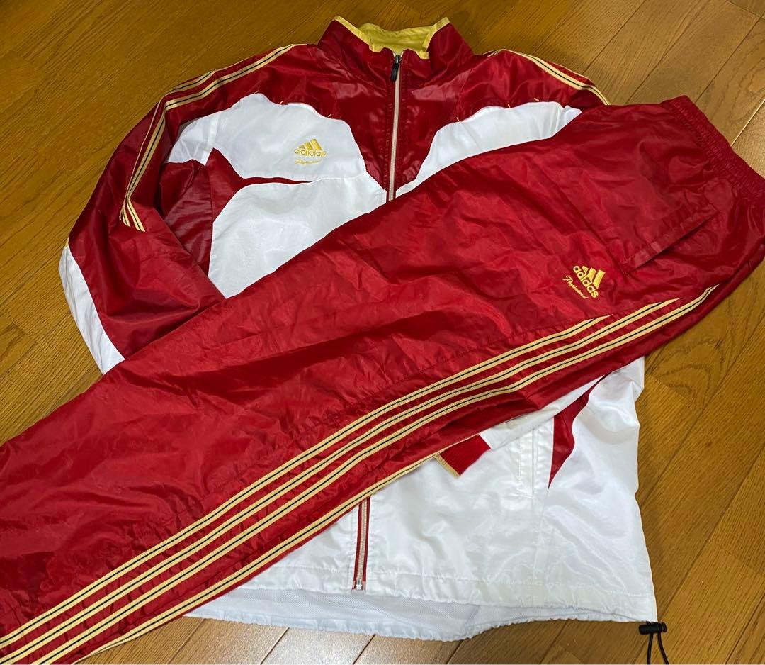 が*る様 アディダスプロフェッショナル ウインドブレーカーセットアップ 赤・白・