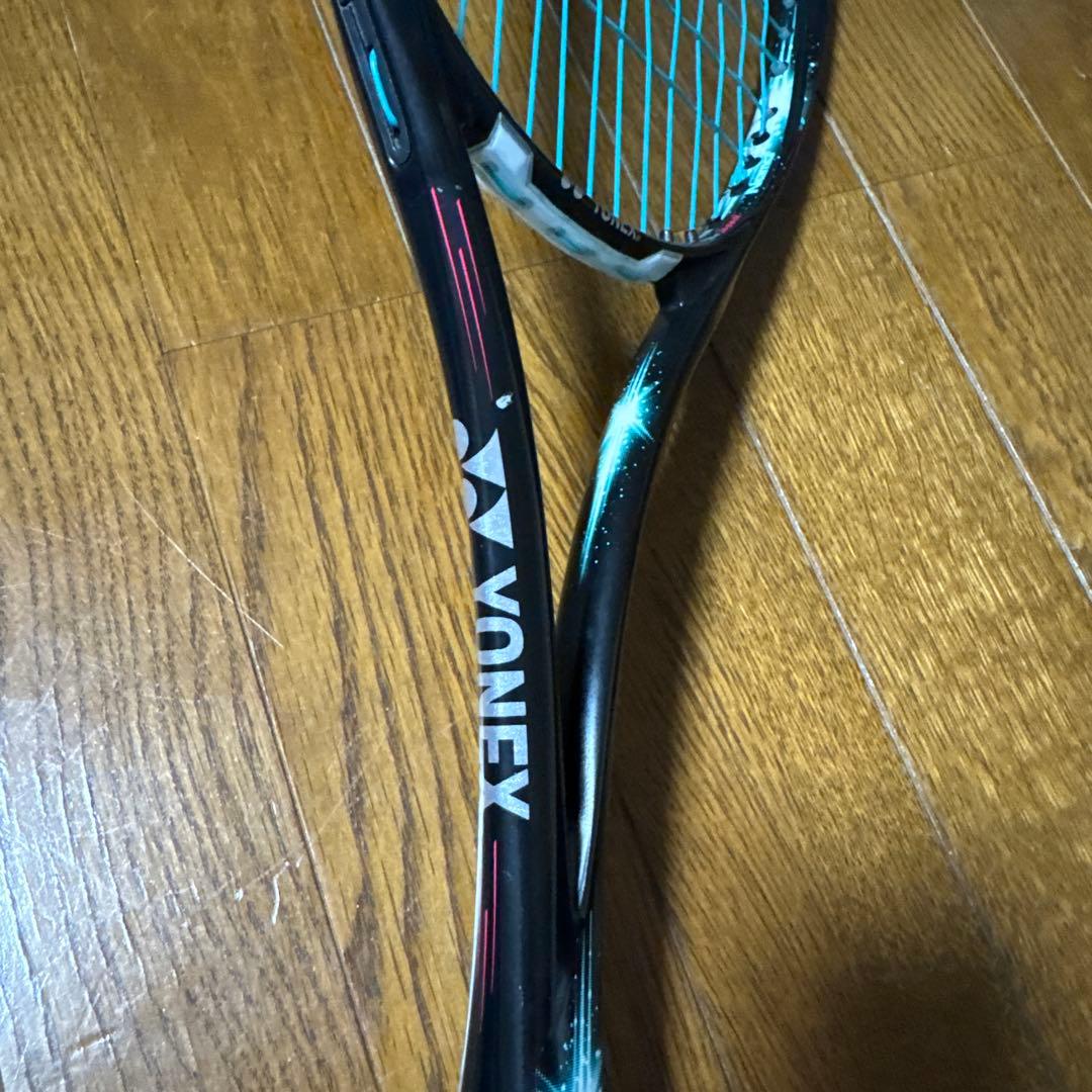 ヨネックス　テニスラケットRS/SOS