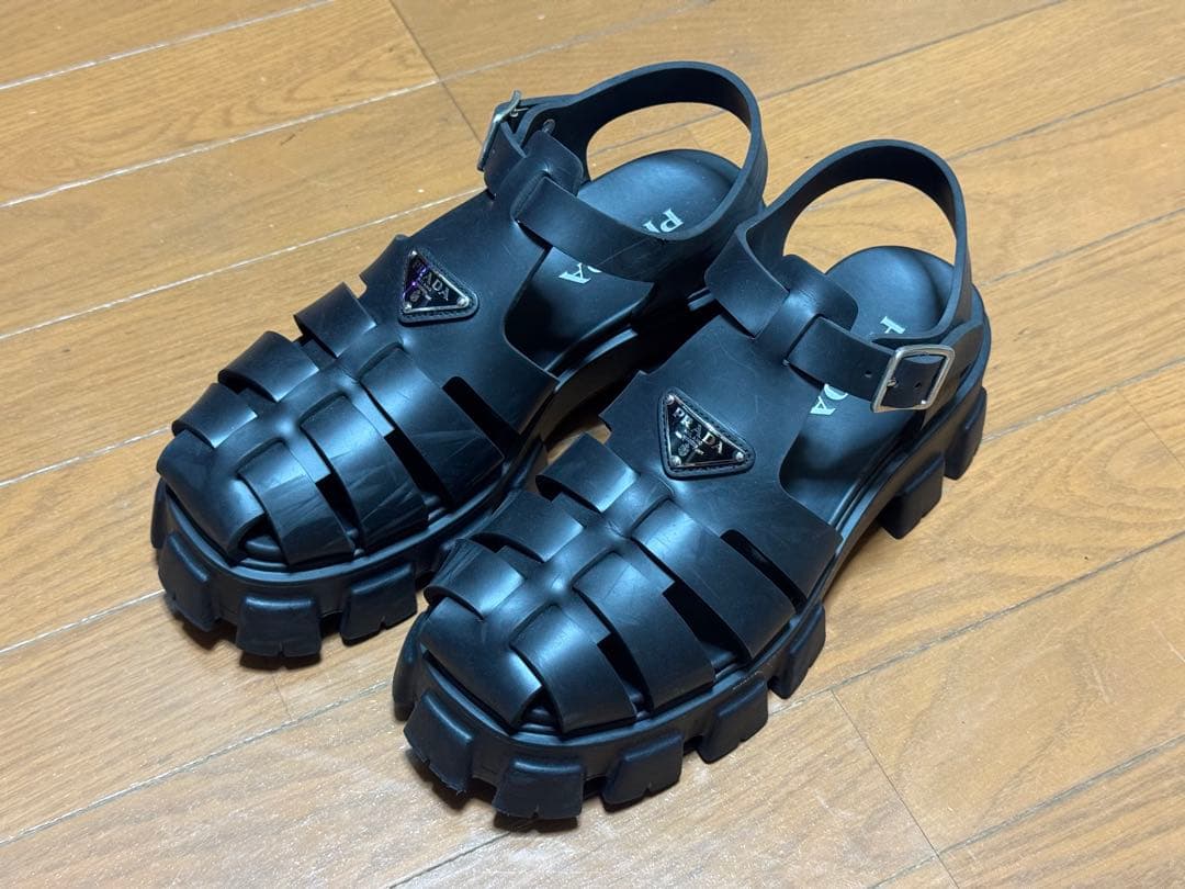 PRADA ブラック サンダル モノリス 厚底 UK8.5