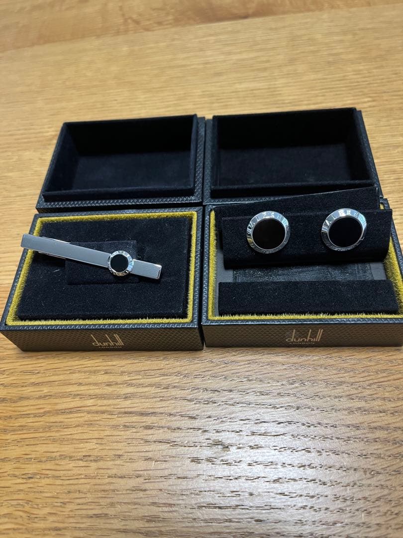 ダンヒル カフス タイピン セット 美品 dunhill 箱付き