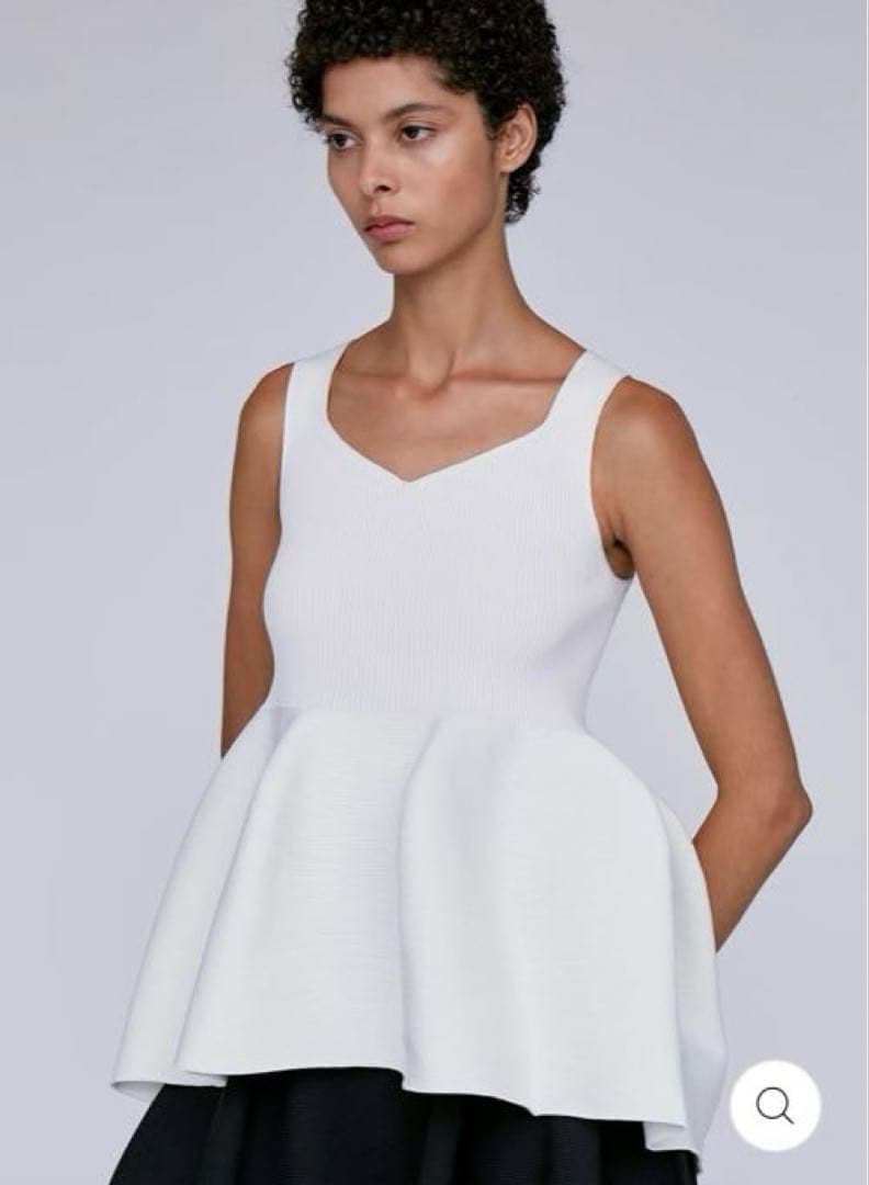 【新品タグ付】【CFCL】ポッタリーノースリーブトップ　オフホワイト