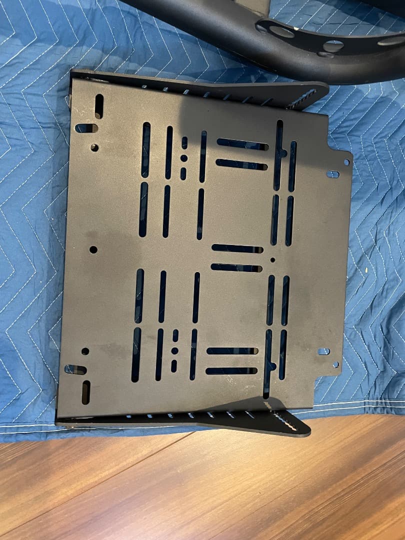 TR8 Pro レーシングコックピット 国内正規品