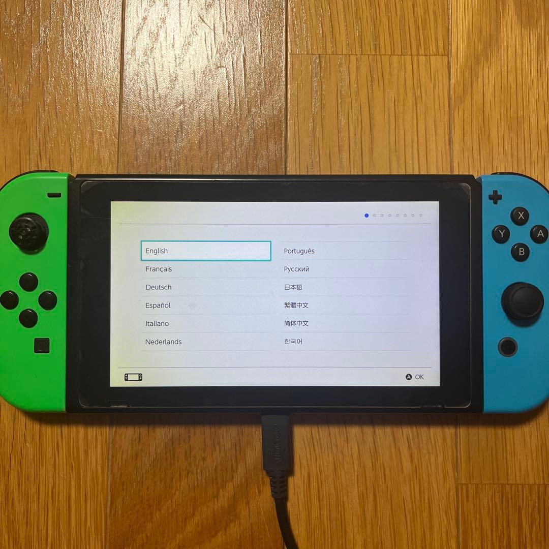 Nintendo Switch 赤/緑 本体 ドック付き、ジャンク品　スイッチ