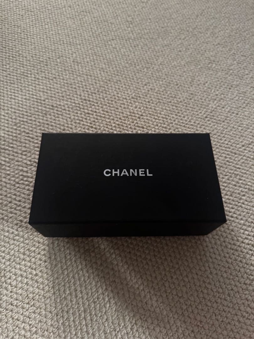 CHANEL サングラス　ケース、箱付き