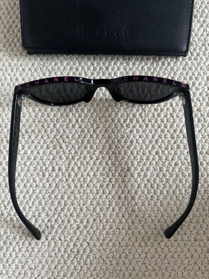 CHANEL サングラス　ケース、箱付き