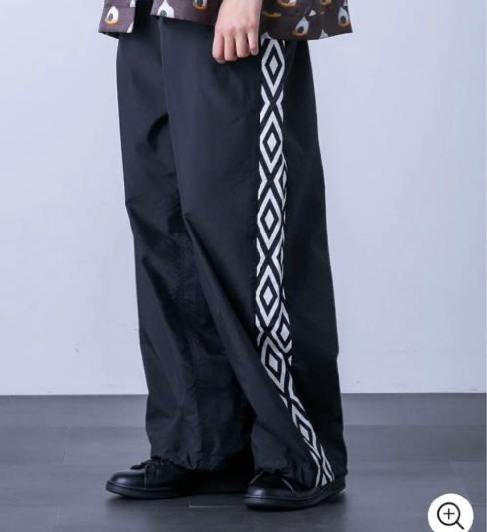 半額以下 UMBRO セットアップ 上下 HOTEL PALACE オテルパラス