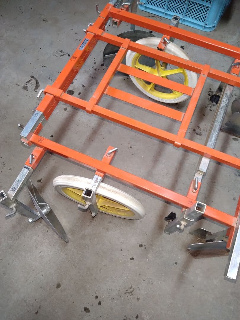 アグリテクノ矢崎　MR3 マルチャー　家庭菜園マルチ敷き　手動機械