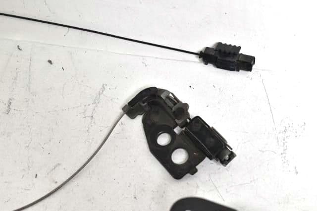 ★ヴォクシー VOXY ZRR70W 右パワースライドドアモーター★