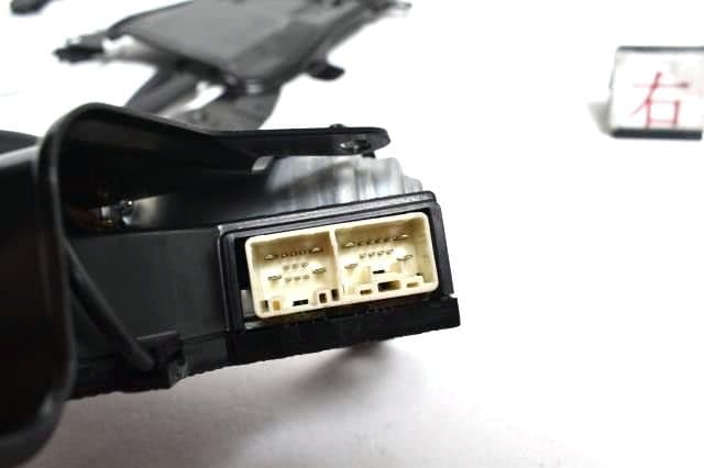 ★ヴォクシー VOXY ZRR70W 右パワースライドドアモーター★