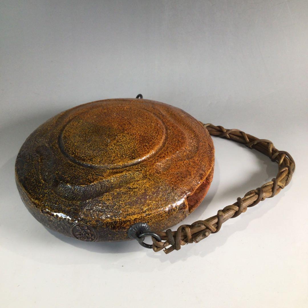 Ｐ２９６　花生　『大樋焼』『長阿弥窯　大樋研仁造』『銅鑼形花入』　共箱　花器