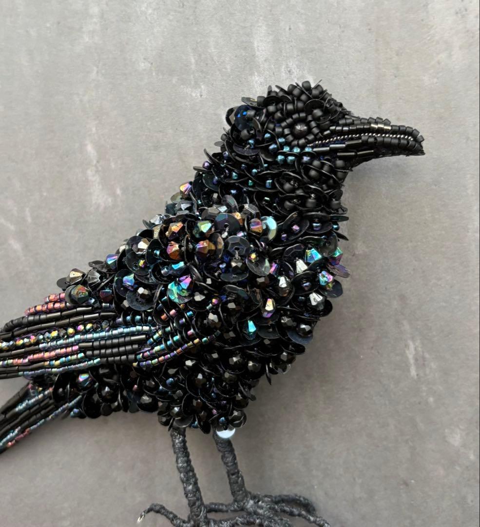 【ハシブトガラス】ビーズ刺繍ブローチバッグチャーム