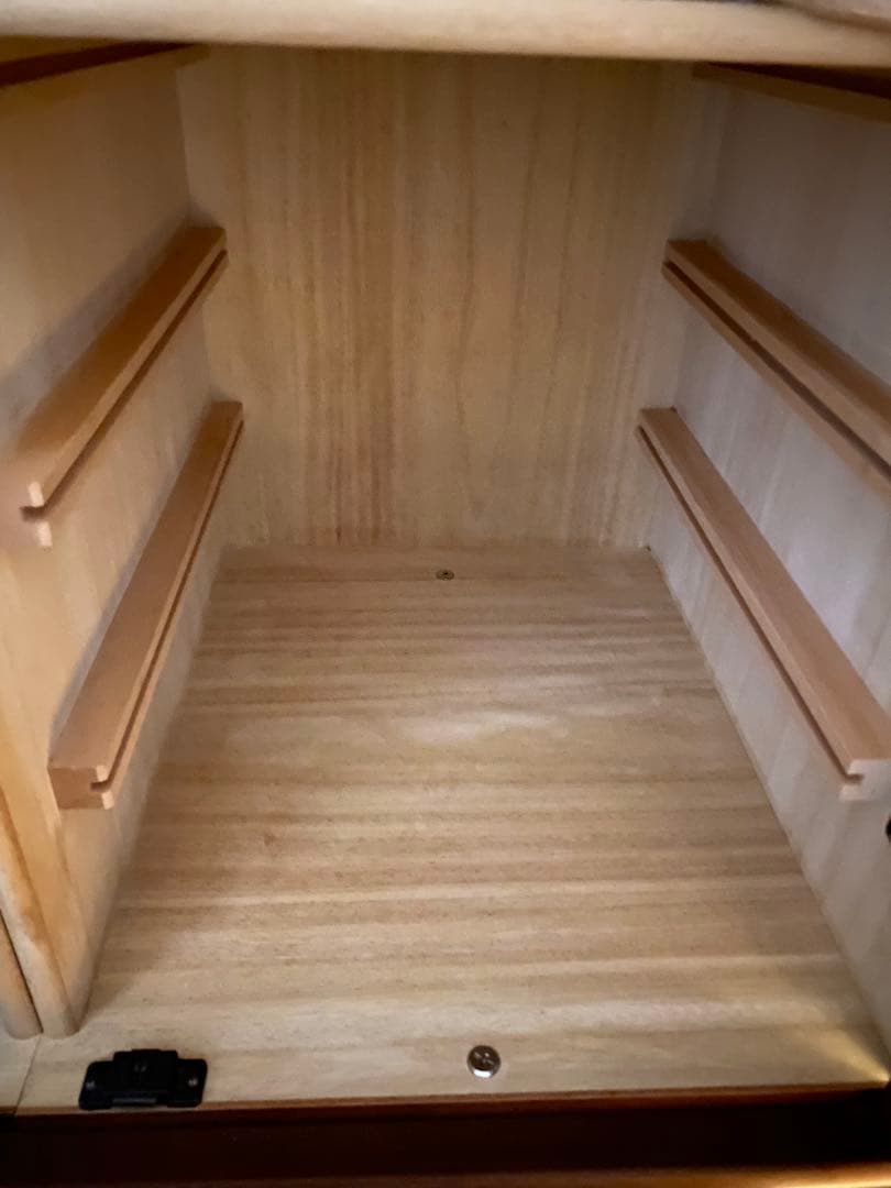 府中婚礼家具　洋服ダンス　クローゼット　桐製両開き　桐製家具　タンス　ブラウン