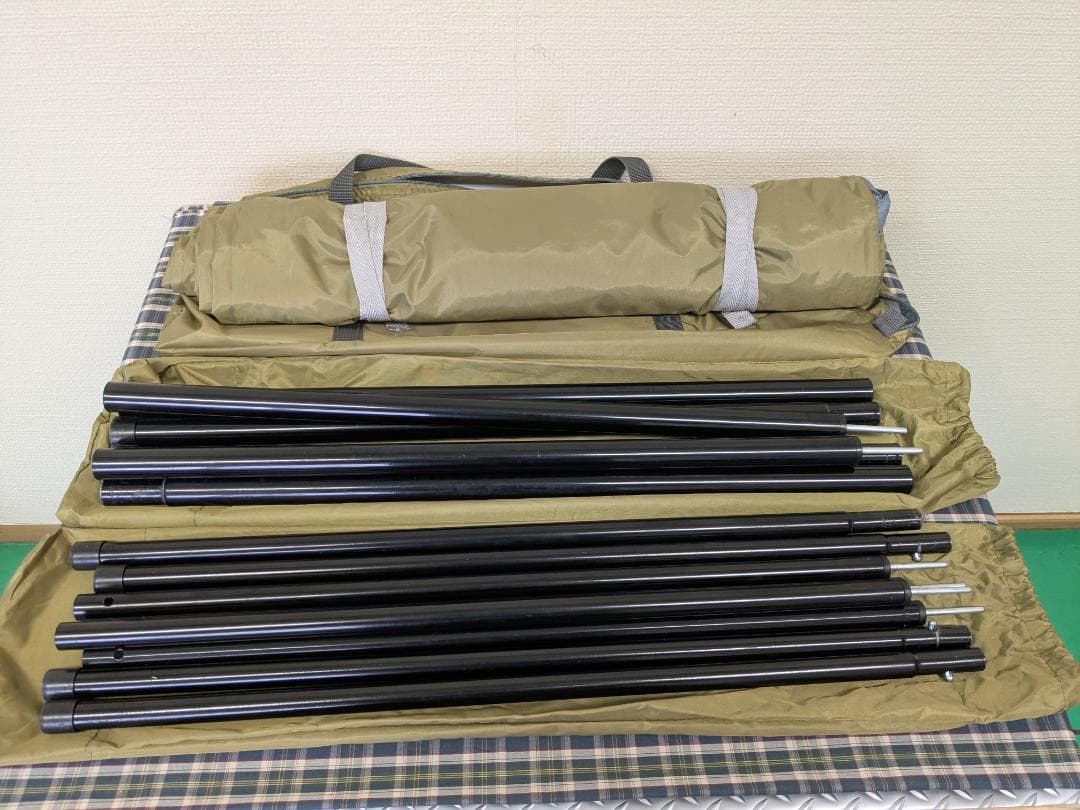 revoタープsolo ウォールセット　ポール・ペグ付き