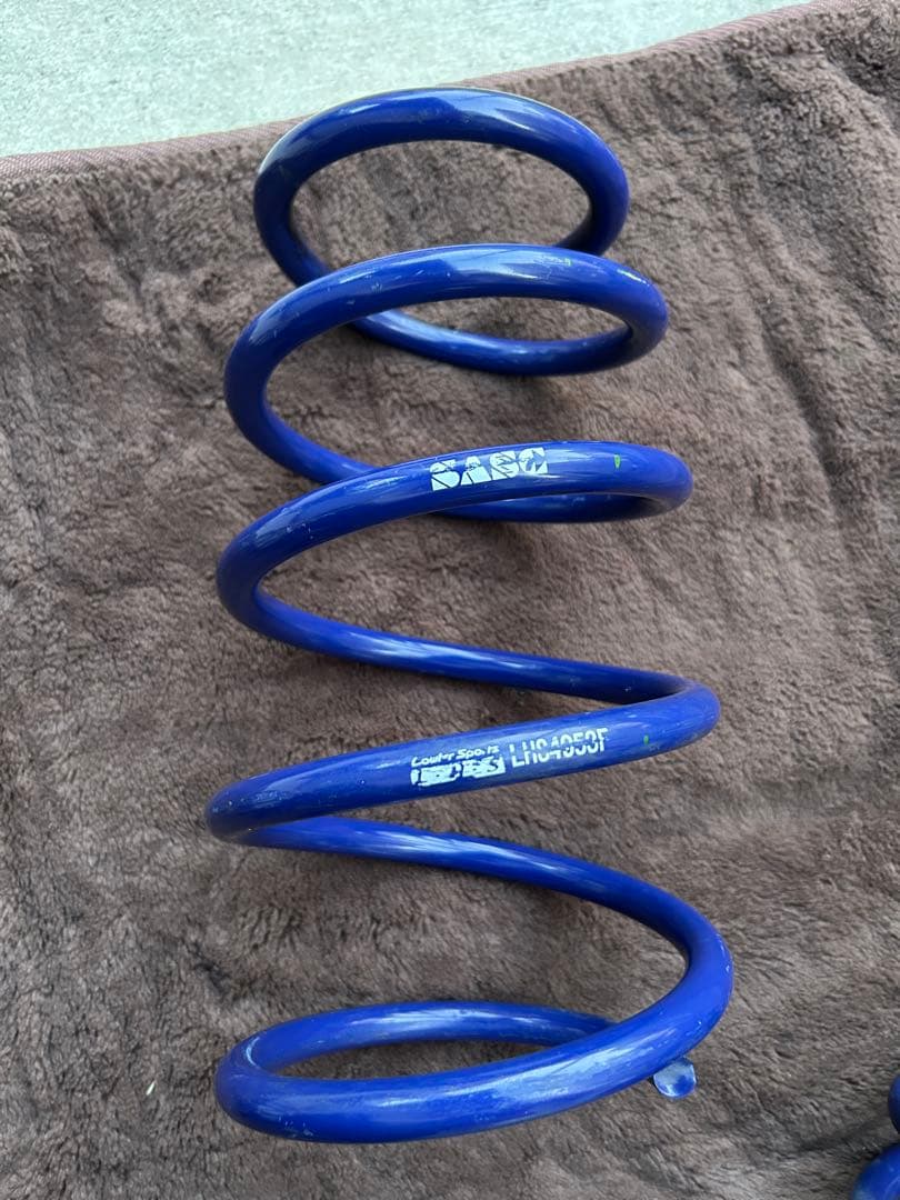 80ヴォクシー ZS ノア SI 2WD KYBローファースポーツ　ダウンサス