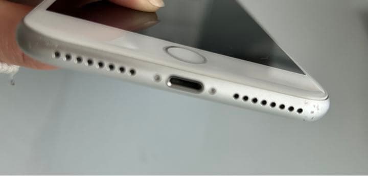 コンピュータ・IT iPhone8Plus