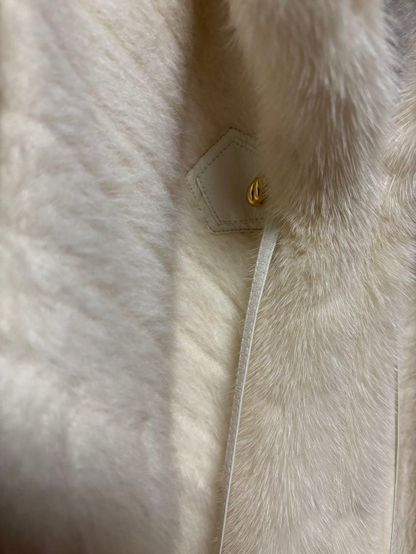 【美品です！】銀座花菱ミンクファー付きオフホワイトアルパカコート　9号