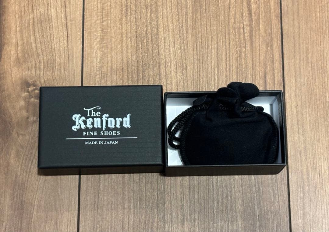 The Kenford Fineshoes ローファー アクセサリー ブラック