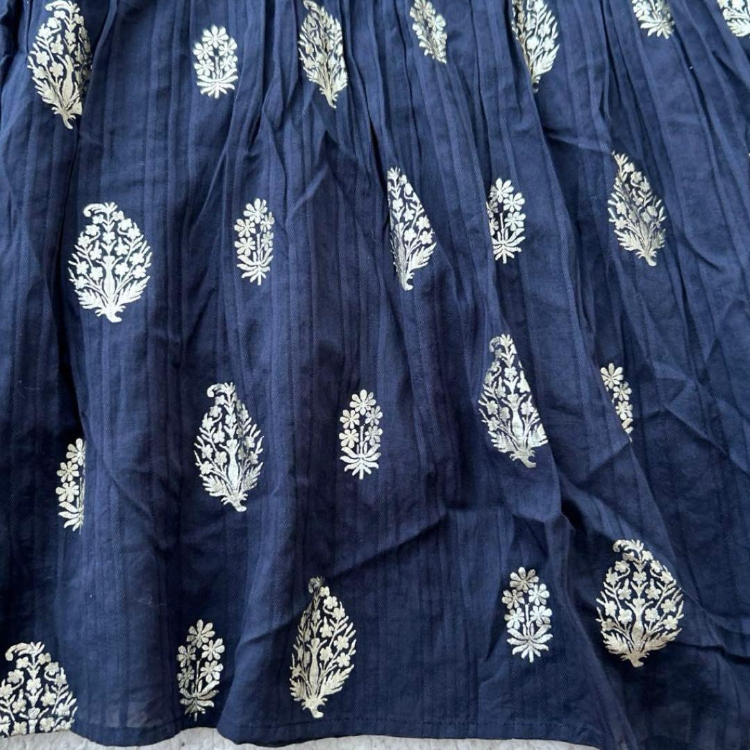 美品ne Quittez pasヌキテパ　箔プリントロングワンピース ネイビーM