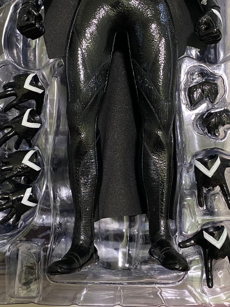 ホットトイズ スパイダーマン ピーターパーカー シンビオートスーツ marvel