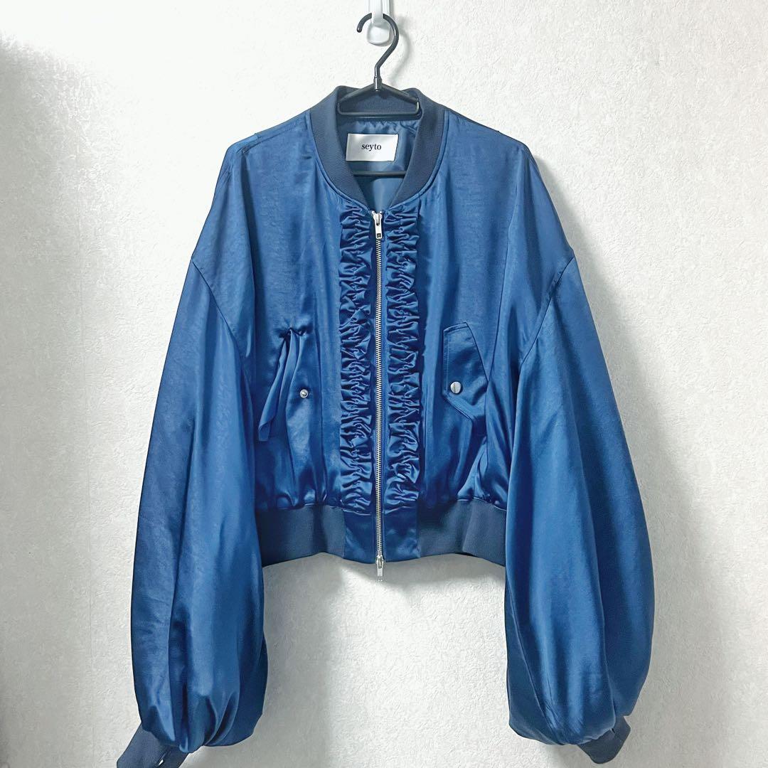 seyto サテンフリルショートボンバージャケット