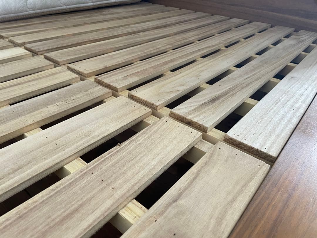 【手渡し限定】ウォールナット ダブル ベッド フレーム すのこベッド