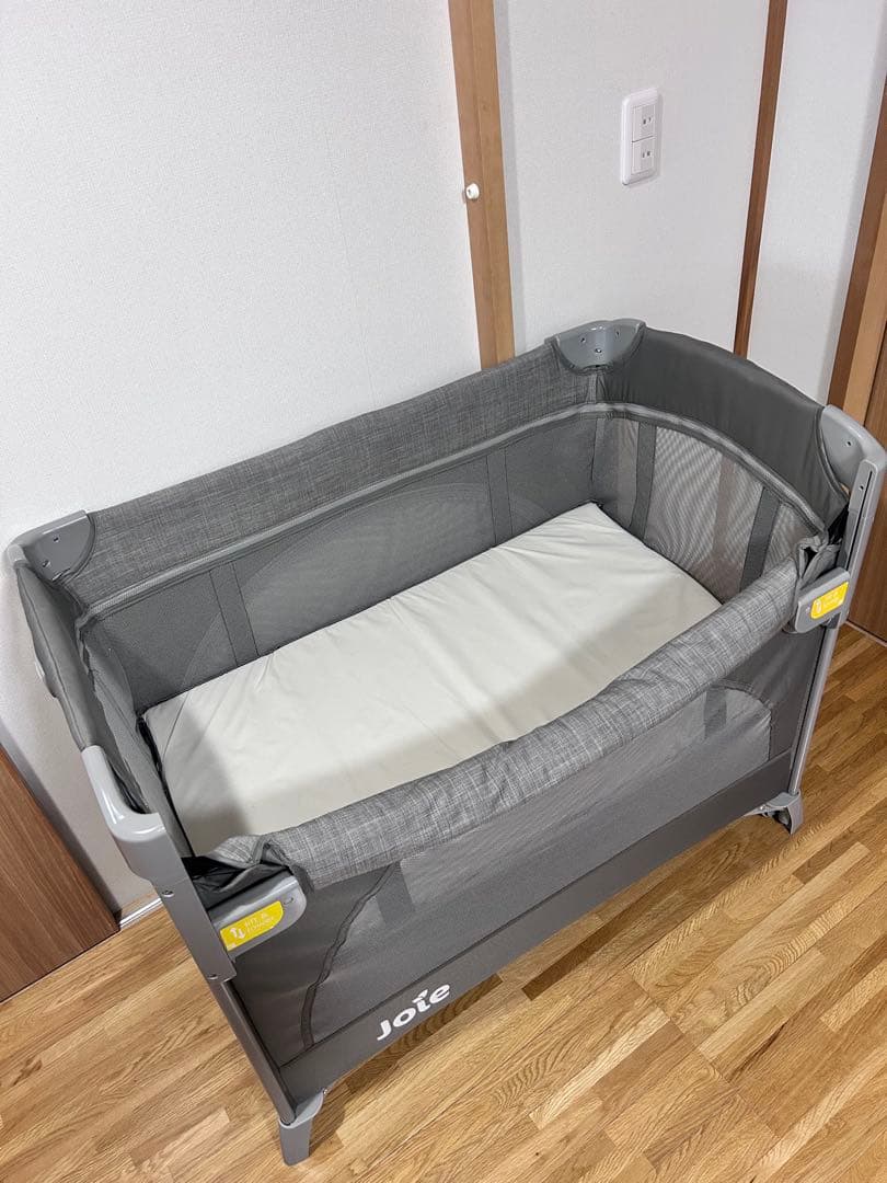 Joie ベビーベッド グレー 折りたたみ式