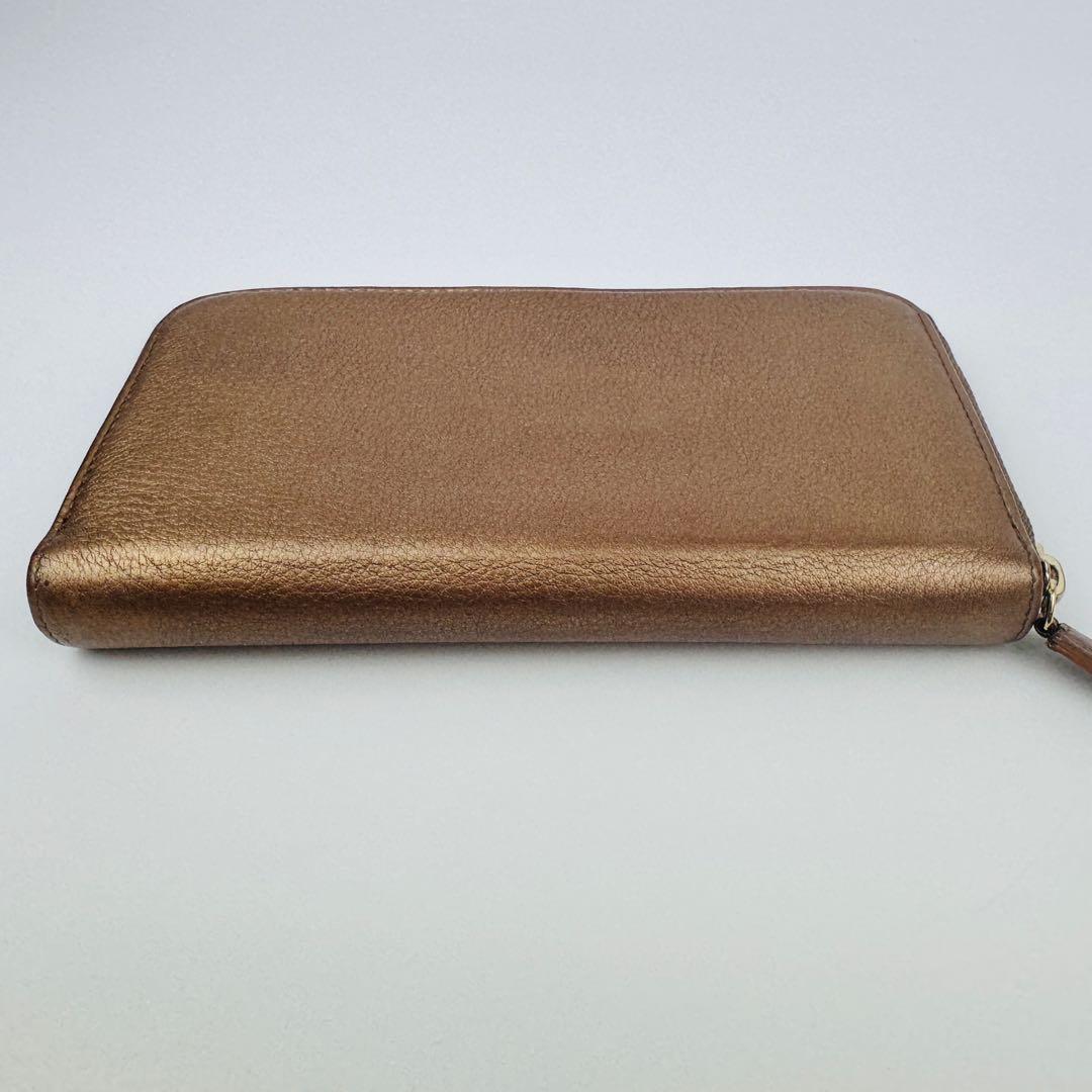 美品　希少　ブルガリ　ゴールド レザー 長財布　ロゴ　小物　ラウンド