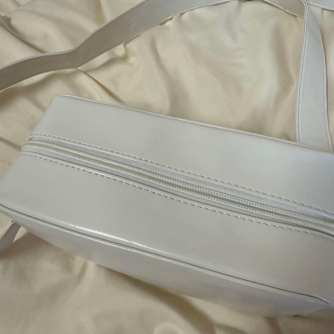 epine é Heart pouch shoulder strap bag