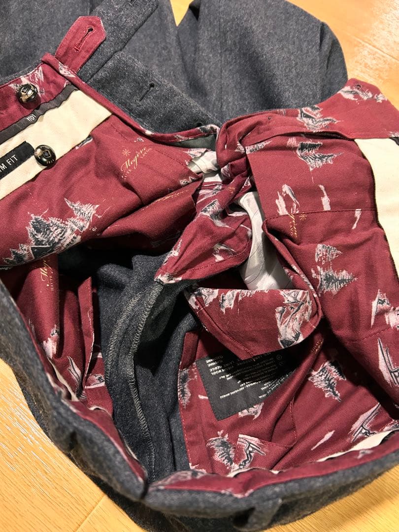 未使用　PT01 スーパースリムフィット　ストレッチ　トラウザーズ　フランネル