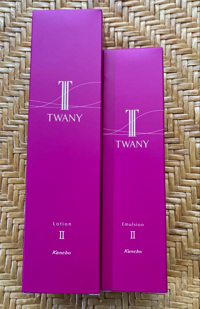 【新品未開封】トワニーローションⅡt•エマルジョンⅡtしっとりタイプ のセット