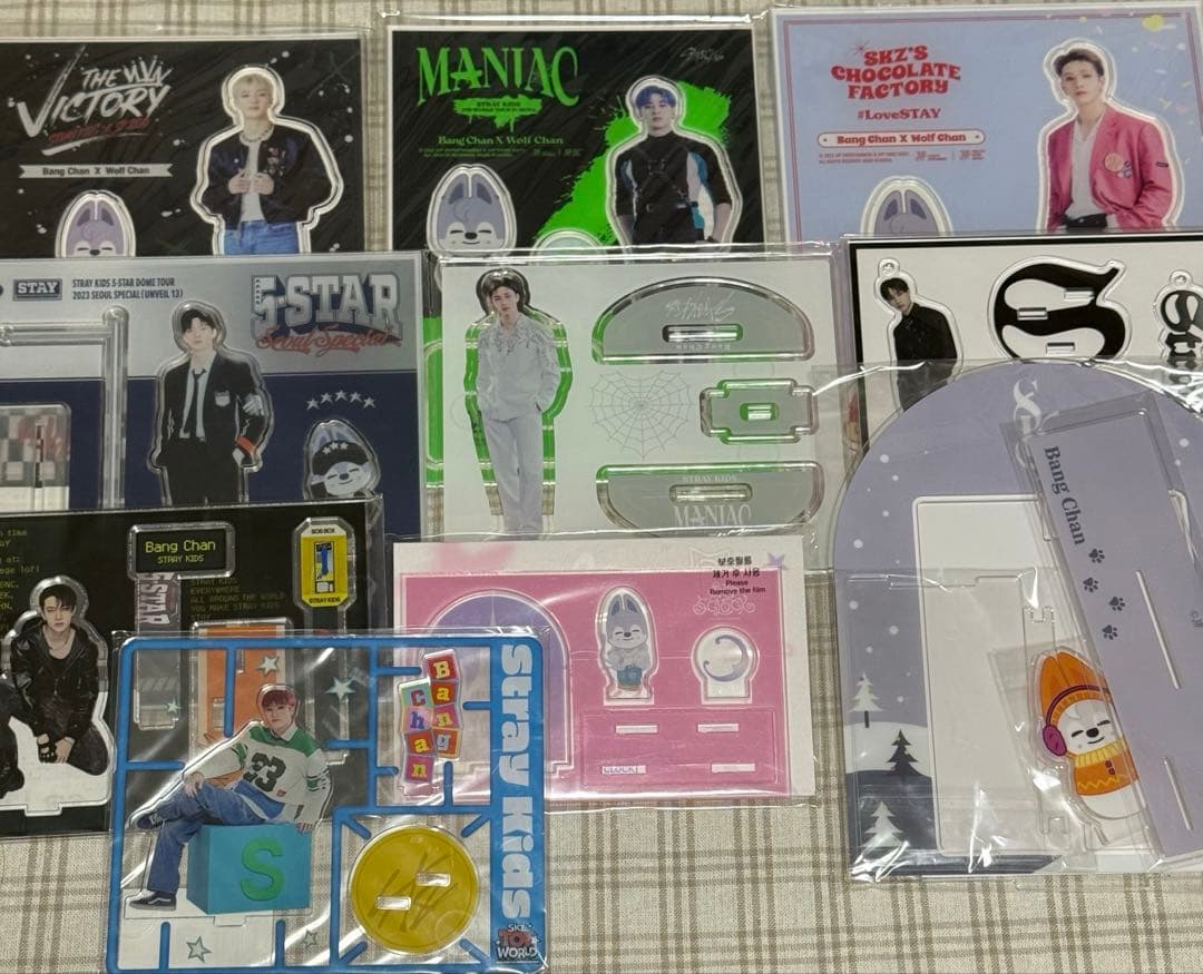 Stray Kids スキズ バンチャン ウルフチャン アクリルスタンド