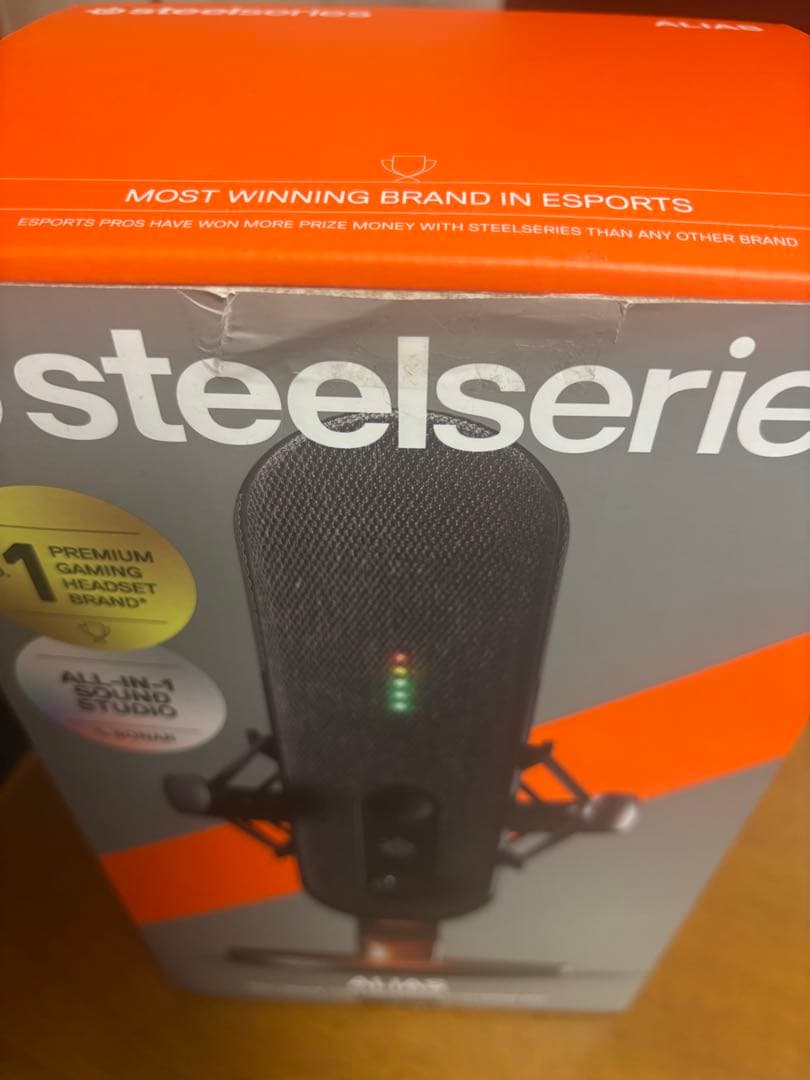SteelSeries Alias USBコンデンサーマイク