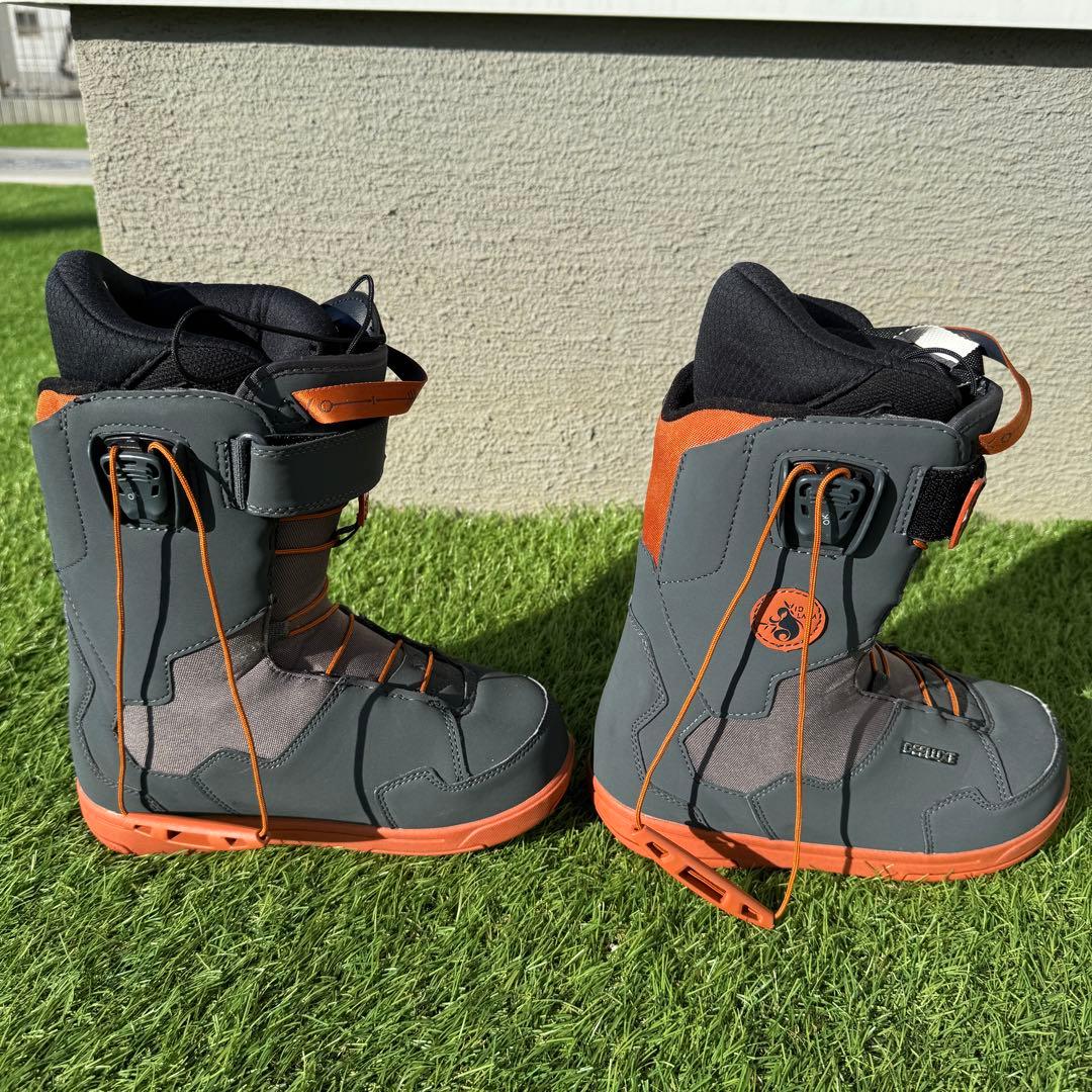 DEELUXE ID Lara 23.5cm スノボブーツ　レディース