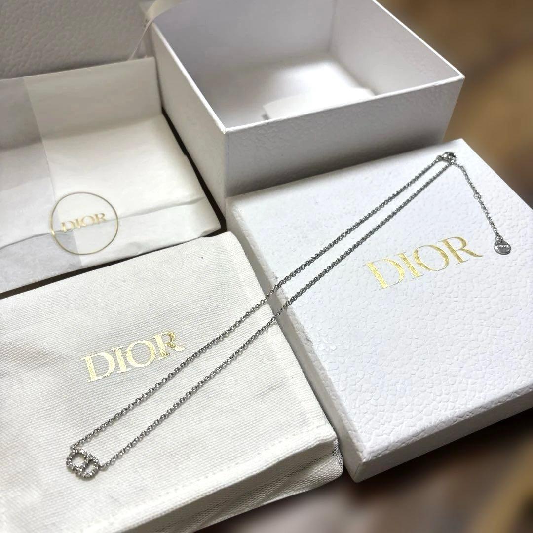 【初心者 】CHRISTIAN DIOR CDロゴネックレス シルバー