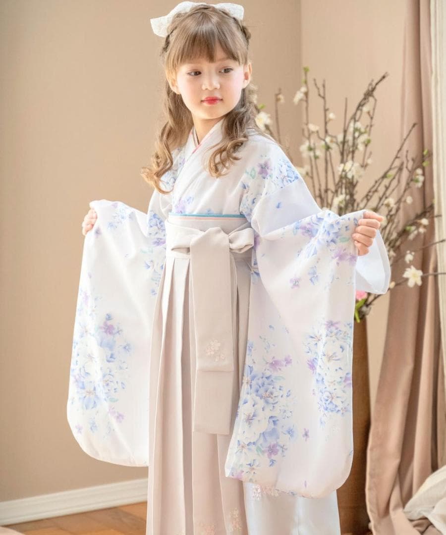 Catherine Cottage 簡単着付けの刺繍入り袴セット　160 卒業式