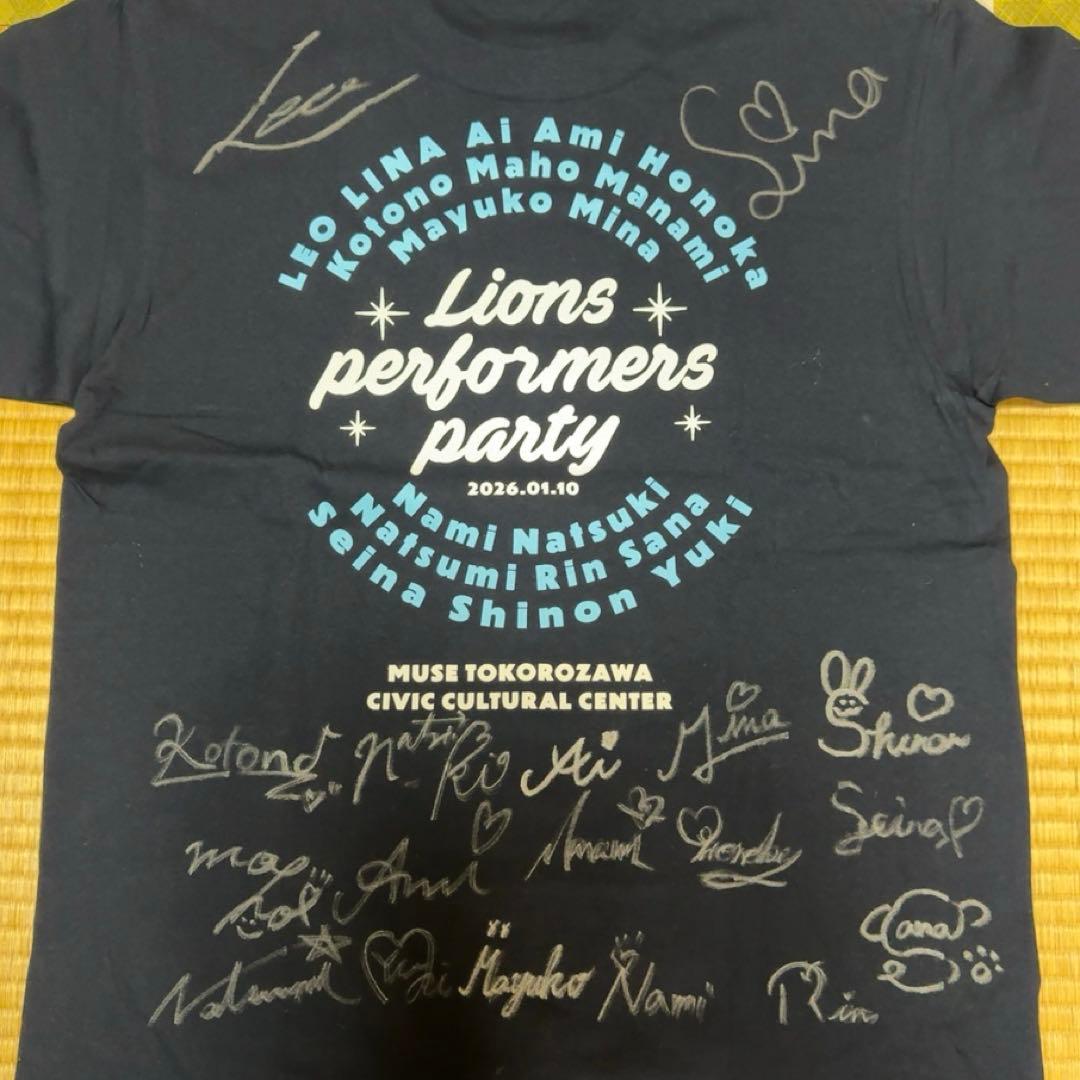 埼玉西武ライオンズ　えるぱ！　直筆サイン入り　Tシャツ　bluelegends