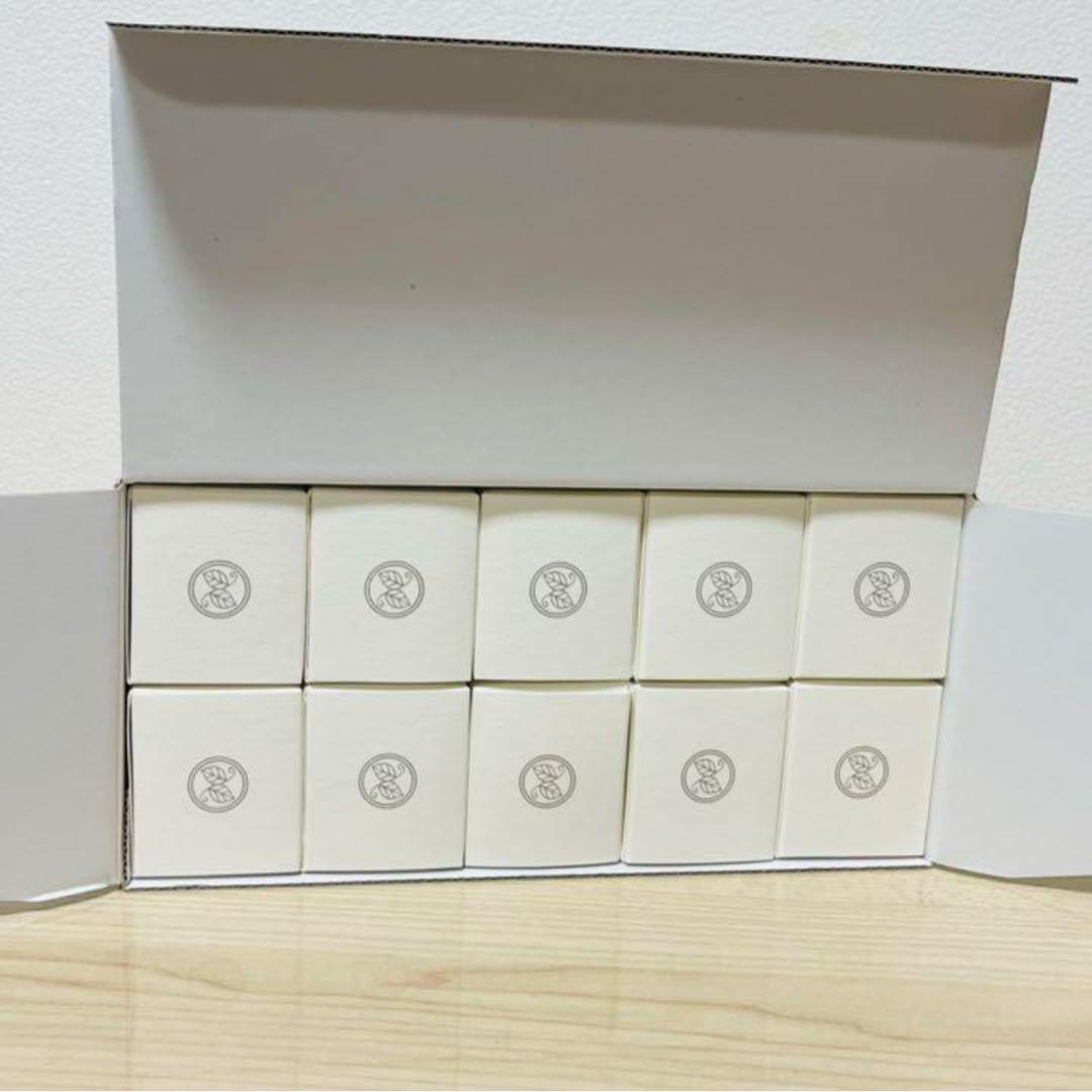 新品未使用10本セット アザレ アンラポール 30ml