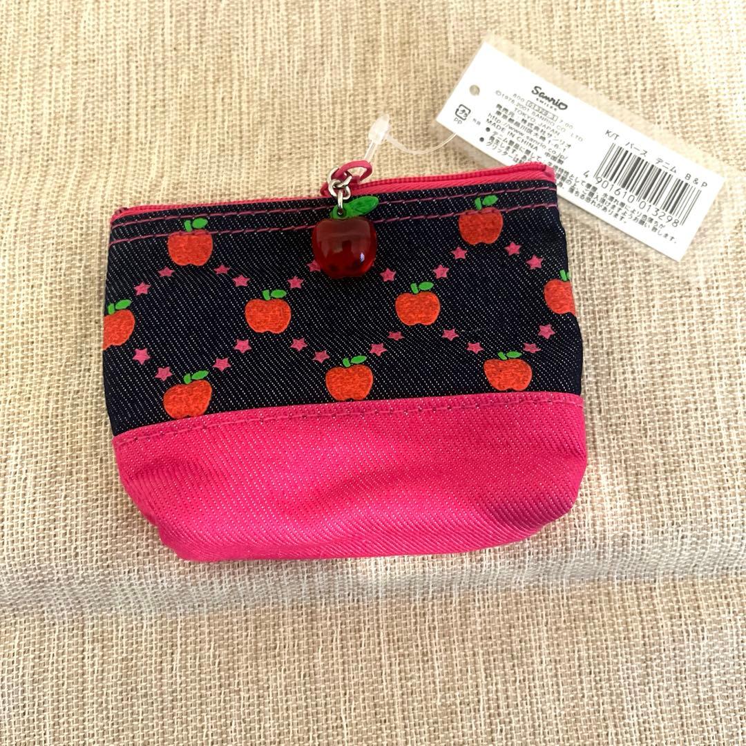 レア‼️レトロ ハローキティ リンゴ柄ポーチ ラメデニム
